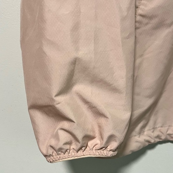 Herschel Supply Co. Coach Jacket Pink Women’s Size M Lightweight Snap Button - Picture 4 of 4